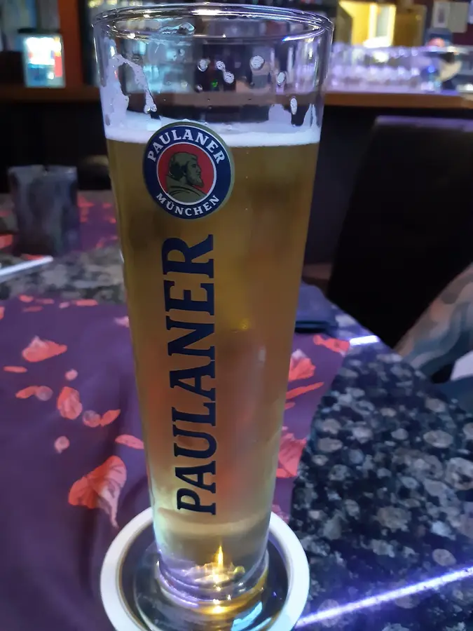 Weißbier auf der Theke
